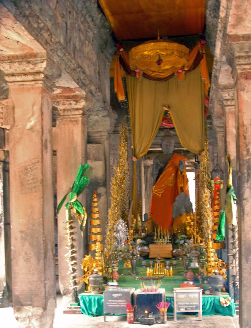 buddha inside angkor.jpg