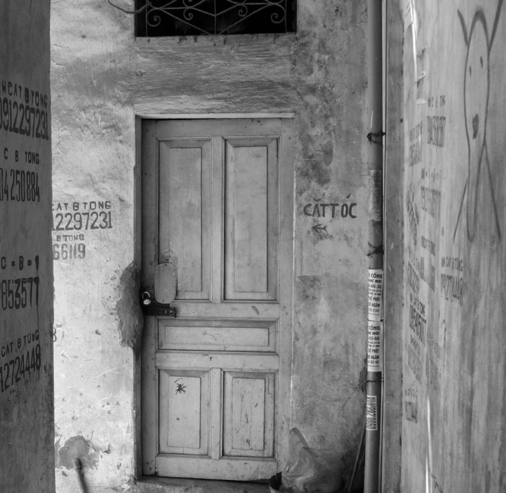 cropped small door alley corner.jpg