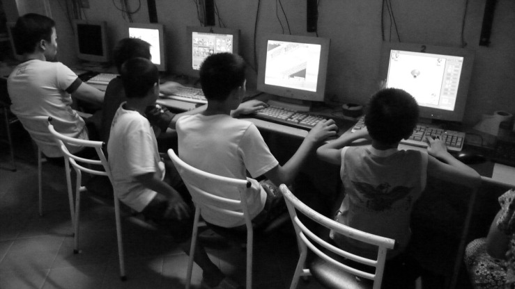 game boys play computers.jpg