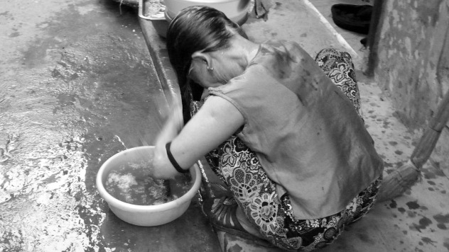 woman washes hair.jpg