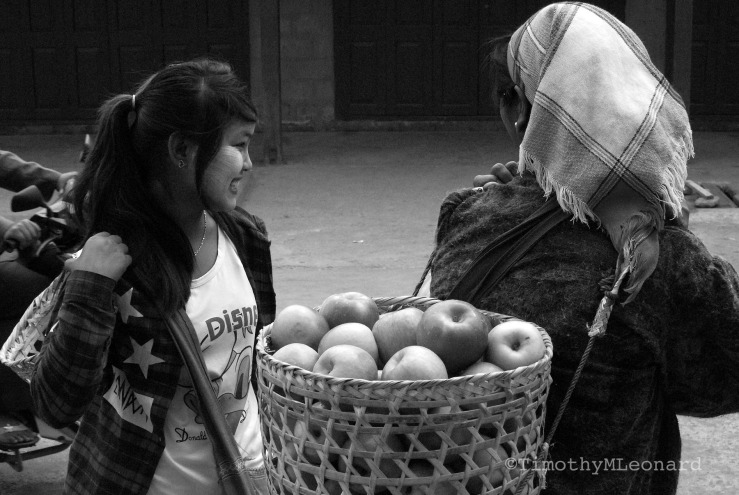 apple basket.jpg