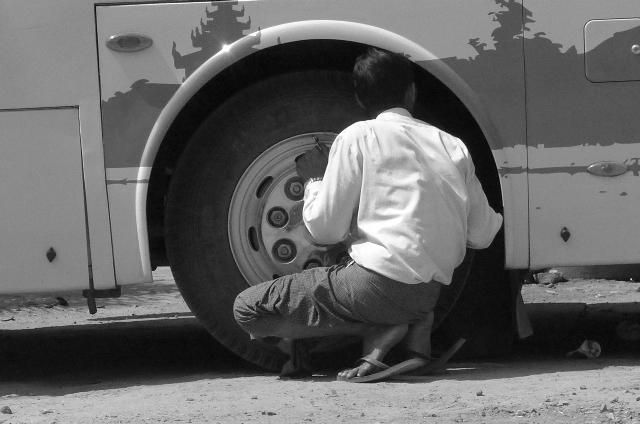check tire.jpg