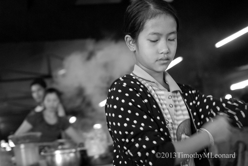 girl cooking1.jpg