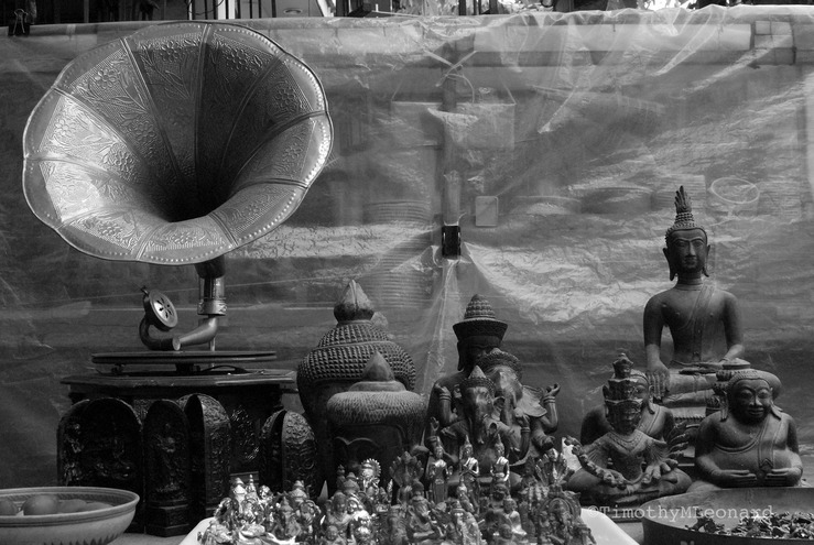gramaphone buddha.jpg