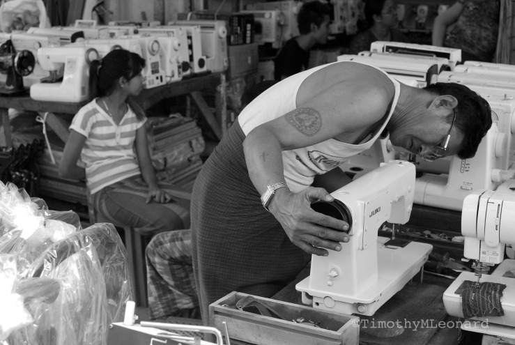 inspect sewing machine.jpg