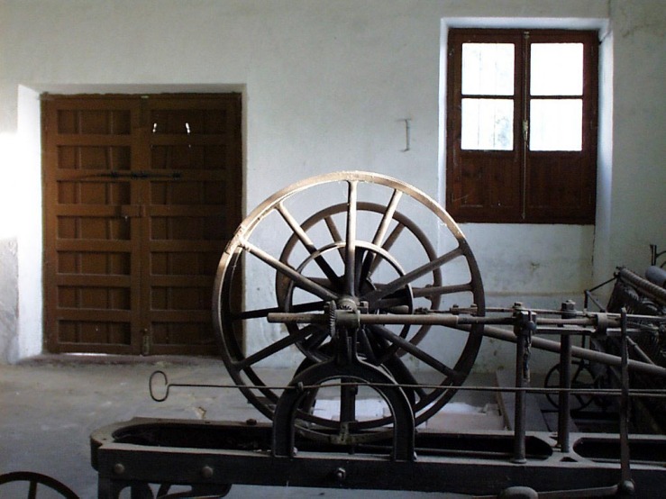 old wool wheel.jpg