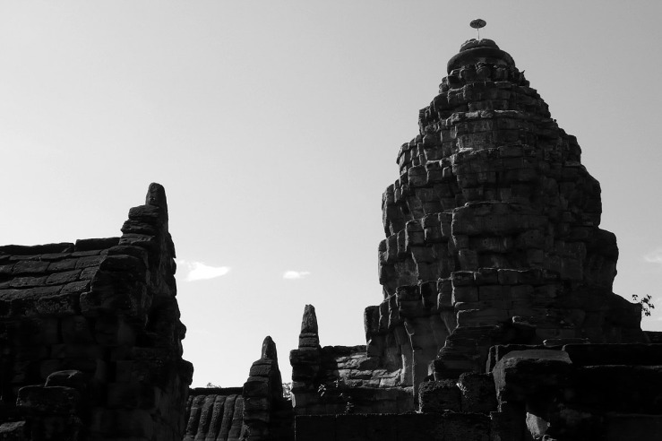 temple cu stones.jpg