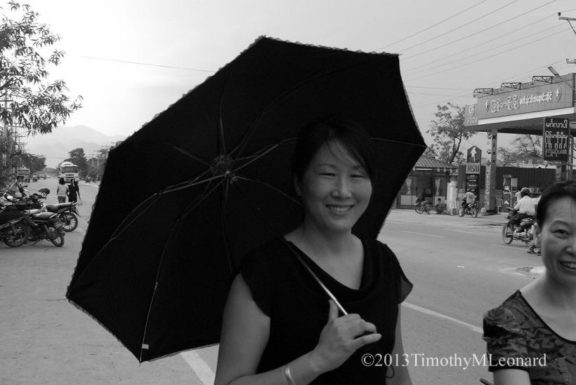 umbrella tourist.jpg