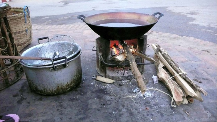 wok fire tools dawn.jpg